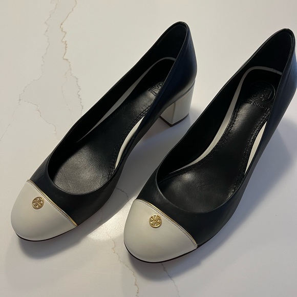 Tory Burch Shoes - Picture 5 of 10